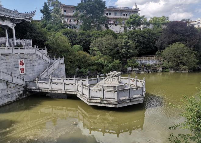 永兴地标性建筑银楼耗资5万两白银连门窗上的装饰都是银片(图3)